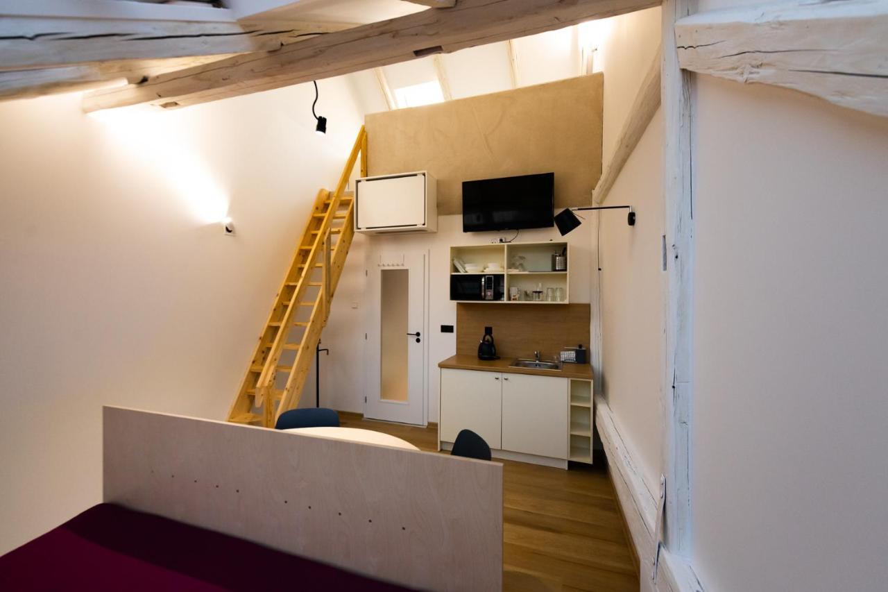 Hotel Desatero Mikulov Luaran gambar